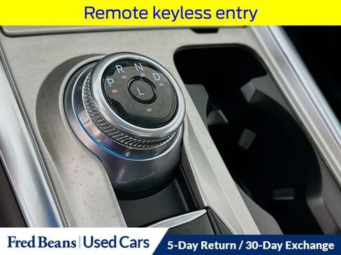 Used 2024 Ford Explorer XLT w/ Equipment Group 202A AWD/4WD image 22