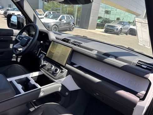 New 2026 Land Rover Defender 130 S AWD/4WD image 20