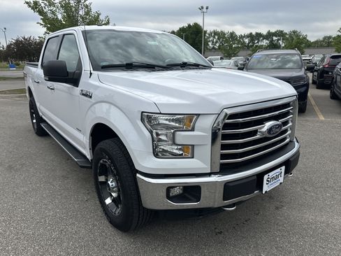 Used 2016 Ford F150 XLT w/ Equipment Group 302A Luxury AWD/4WD image 2