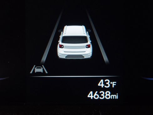 Used 2025 Hyundai Venue SE image 29