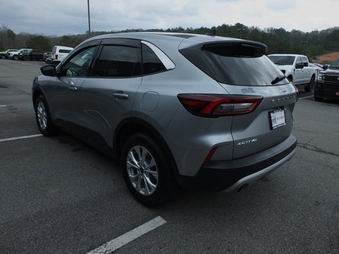 Used 2024 Ford Escape Active image 5