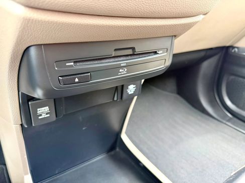 Used 2019 Honda Odyssey Elite image 21