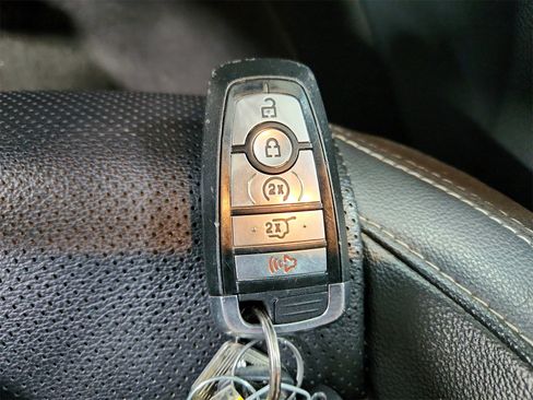 Used 2021 Ford Mustang Premium image 29