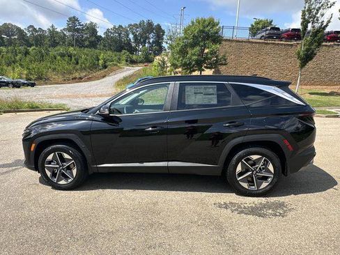 New 2025 Hyundai Tucson SEL image 2