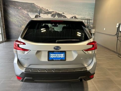 Used 2023 Subaru Forester Limited AWD/4WD image 41
