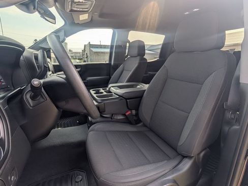 Used 2023 Chevrolet Silverado 1500 Custom AWD/4WD image 11