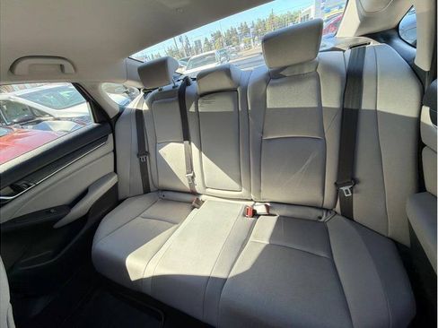 Used 2019 Honda Accord Hybrid image 14