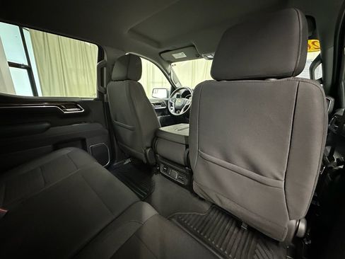 Certified 2025 Chevrolet Silverado 1500 LT image 24
