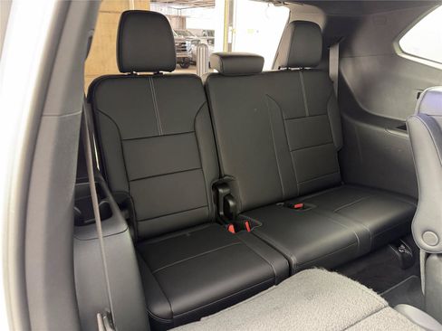 New 2026 GMC Acadia Elevation w/ Black Edition FWD image 13
