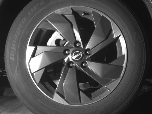 Used 2025 Nissan Rogue SV image 15