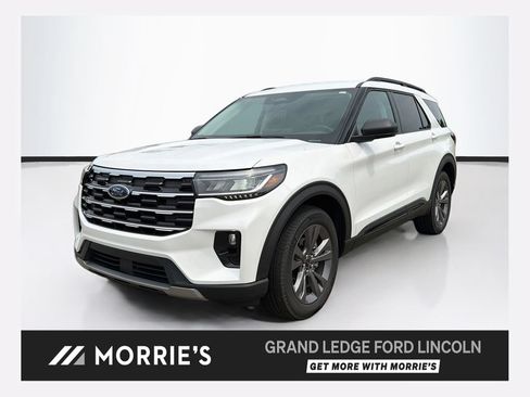 Used 2026 Ford Explorer Active w/ Active Comfort Package AWD/4WD image 1