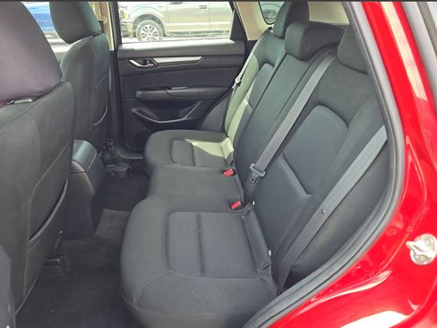 Used 2019 MAZDA CX-5 Sport FWD image 4