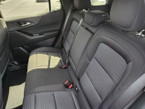 New 2026 Chevrolet Equinox LT image 10