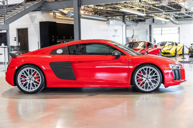 Used 2017 Audi R8 V10 plus AWD/4WD image 7
