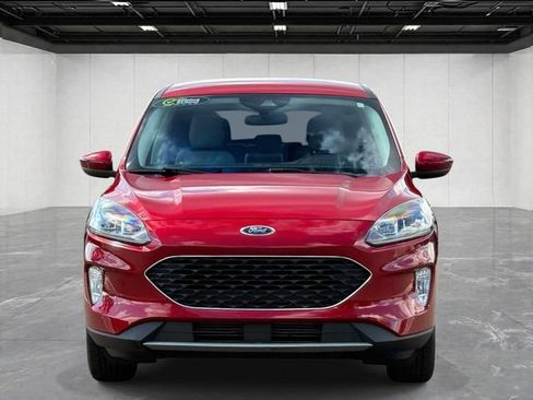 Used 2022 Ford Escape SEL w/ Class II Trailer Tow Package AWD/4WD image 2