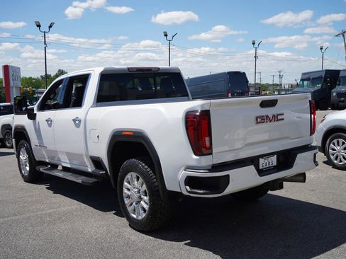 Used 2022 GMC Sierra 2500 Denali AWD/4WD image 4