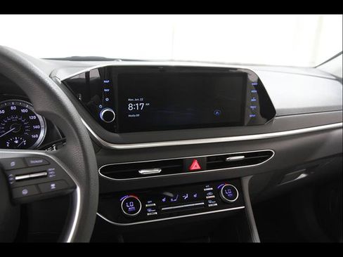 Certified 2023 Hyundai Sonata SEL FWD image 9