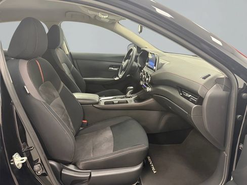 Used 2020 Nissan Sentra SR FWD image 13
