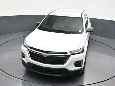 Used 2023 Chevrolet Traverse LS FWD image 27