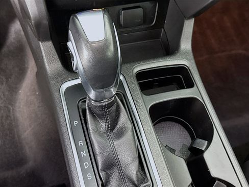 Used 2019 Ford Escape SEL image 19