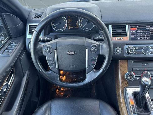 Used 2013 Land Rover Range Rover Sport HSE image 30