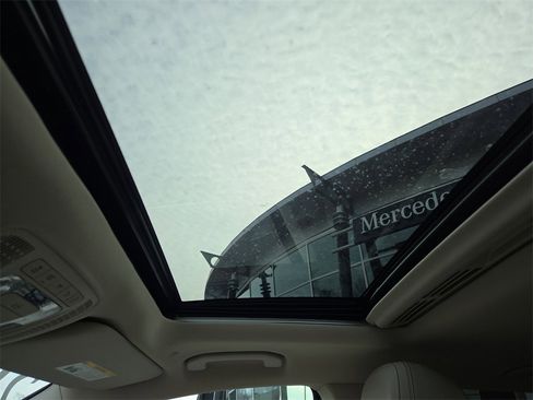 Certified 2026 Mercedes-Benz GLE 350 4MATIC image 31