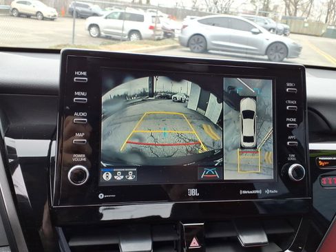 Used 2022 Toyota Camry XSE w/ Navigation Upgrade Package image 19