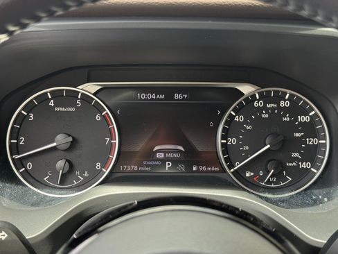 Used 2023 Nissan Rogue SV w/ SV Premium B Package FWD image 18
