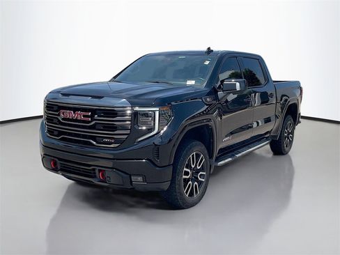 Used 2022 GMC Sierra 1500 AT4 w/ AT4 Preferred Package image 2