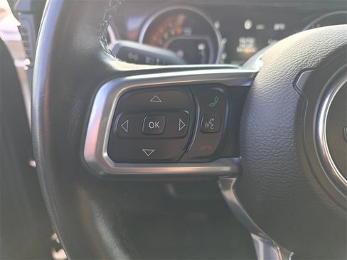 Used 2021 Jeep Wrangler Unlimited Sahara image 22