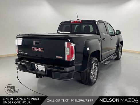 Used 2017 GMC Canyon SLE w/ All Terrain Package image 6