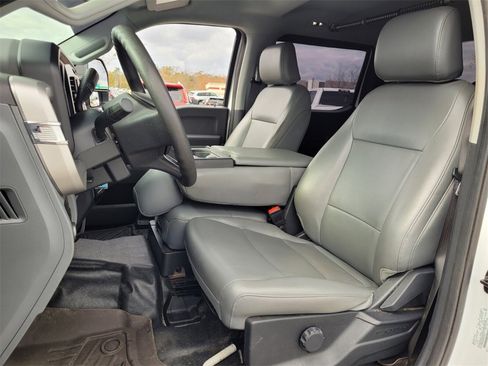Used 2024 Ford F350 XL w/ XL Chrome Package image 5