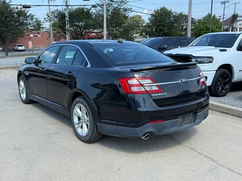 Used 2013 Ford Taurus SEL FWD image 8