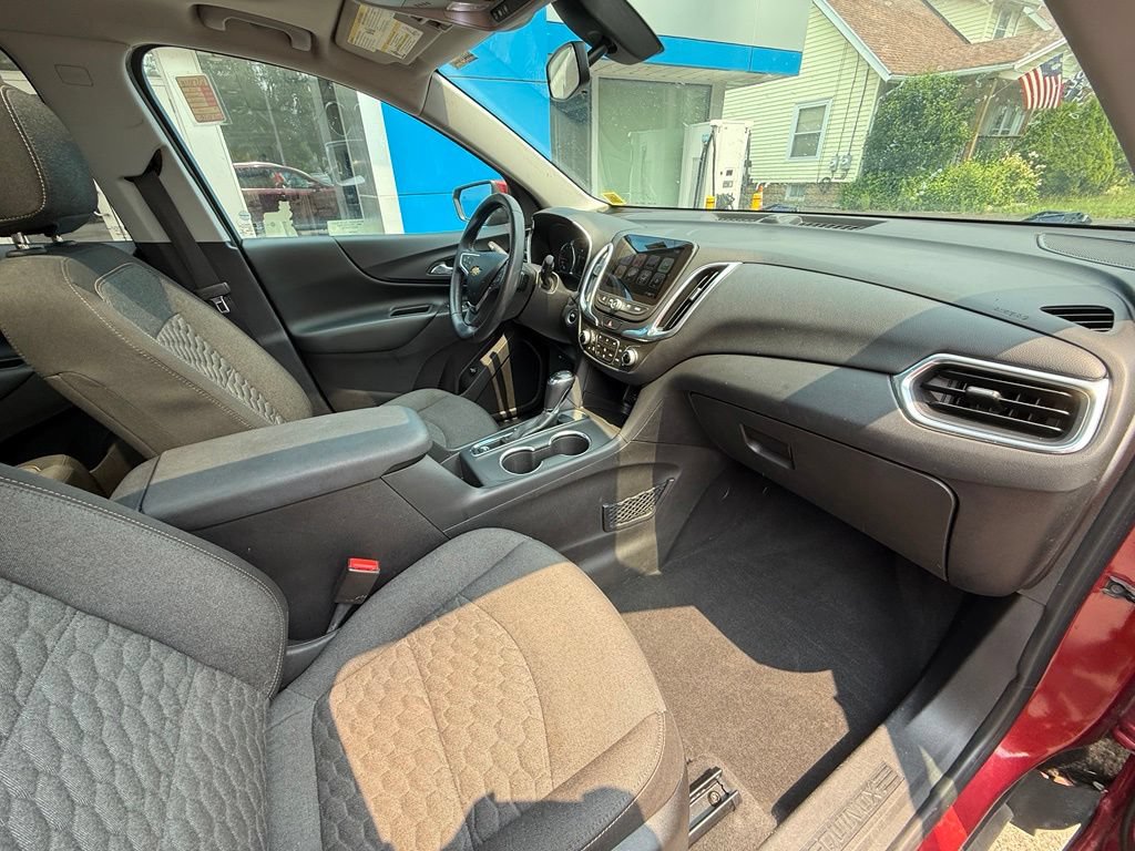 Used 2018 Chevrolet Equinox LT w/ Sun & Infotainment Package FWD image 39