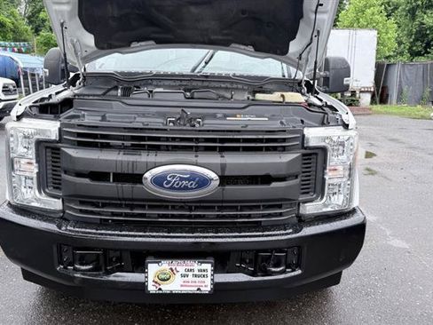 Used 2017 Ford F250 XL w/ Power Equipment Group RWD image 39