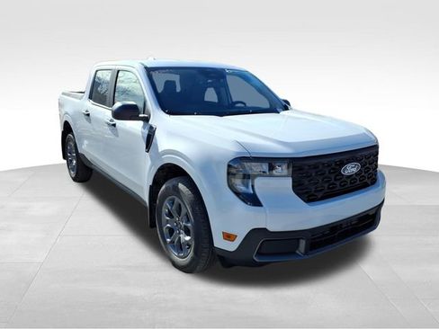 New 2026 Ford Maverick XLT w/ Equipment Group 301A image 11