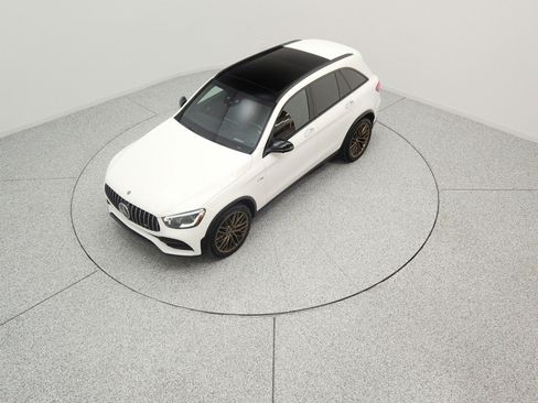Used 2022 Mercedes-Benz GLC 43 AMG 4MATIC w/ Driver Assistance Package image 9