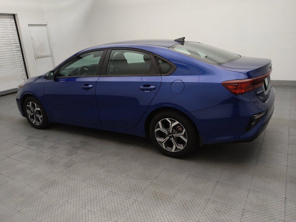 Used 2020 Kia Forte LXS FWD image 3
