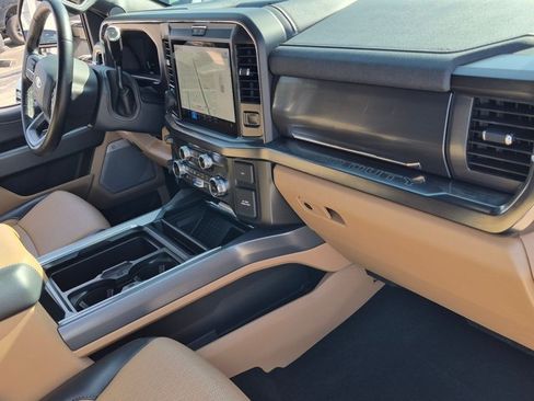 Used 2025 Ford F250 Lariat w/ Lariat Ultimate Package AWD/4WD image 21