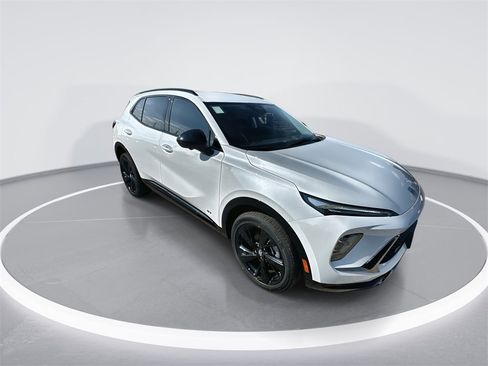 New 2026 Buick Envision Sport Touring image 2