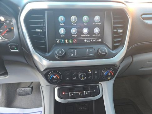 Used 2021 GMC Acadia SLT image 12