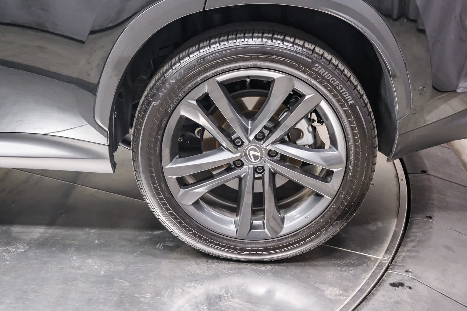 Used 2025 Lexus NX 450h+ AWD w/ Towing Package (2000 Lbs) image 9