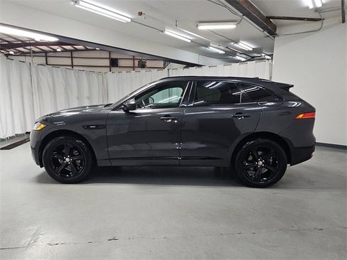 Used 2020 Jaguar F-PACE R-Sport image 5