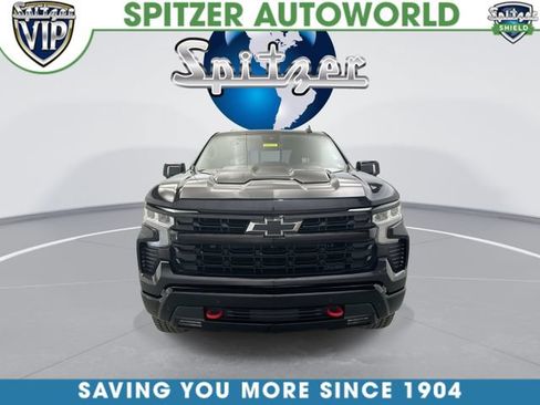 Used 2024 Chevrolet Silverado 1500 LT Trail Boss w/ LT Trail Boss Premium Package AWD/4WD image 4