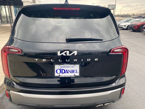 Used 2025 Kia Telluride S image 5