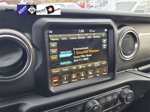 Used 2018 Jeep Wrangler Unlimited Sahara w/ Dual Top Group image 25