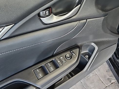 Used 2020 Honda Civic EX-L image 26