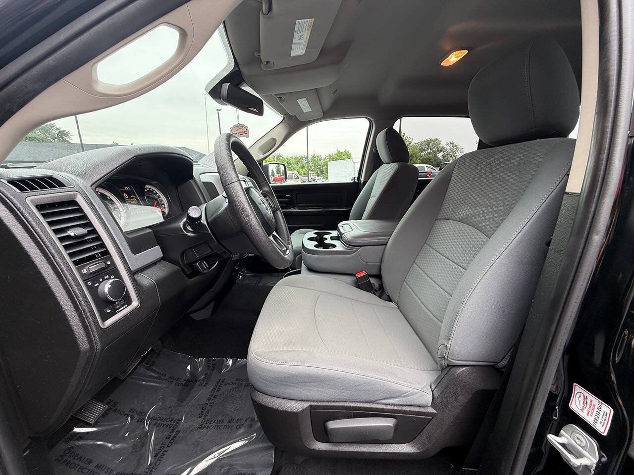 Used 2019 RAM 1500 Tradesman w/ Chrome Plus Package RWD image 16