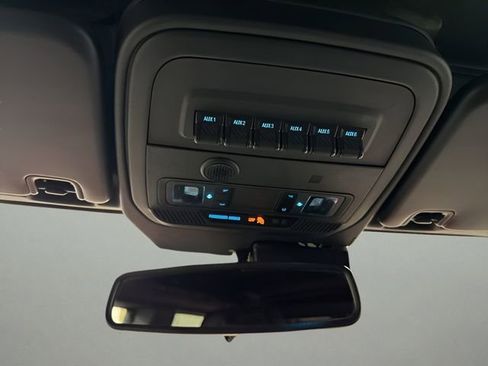 Used 2024 Ford Bronco Badlands image 26