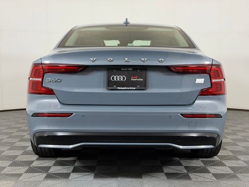 Used 2023 Volvo S60 T8 Plus AWD/4WD image 10